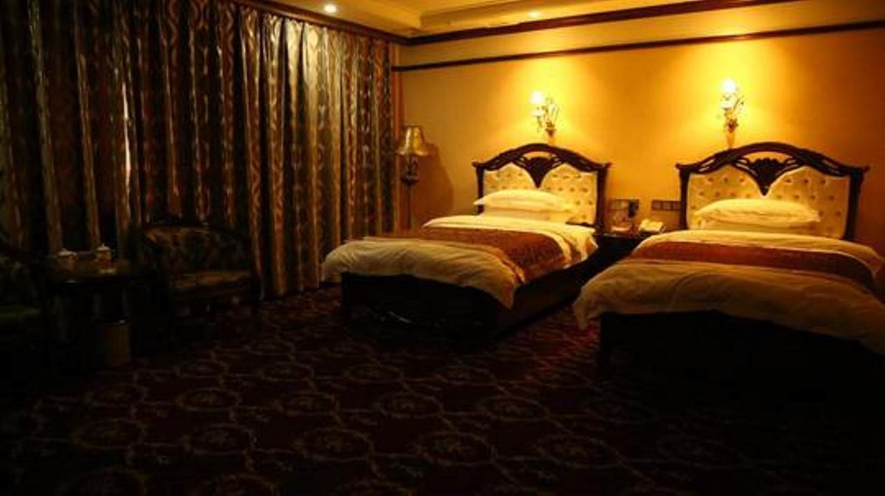 Nurlan Hotel Kashgar Ngoại thất bức ảnh