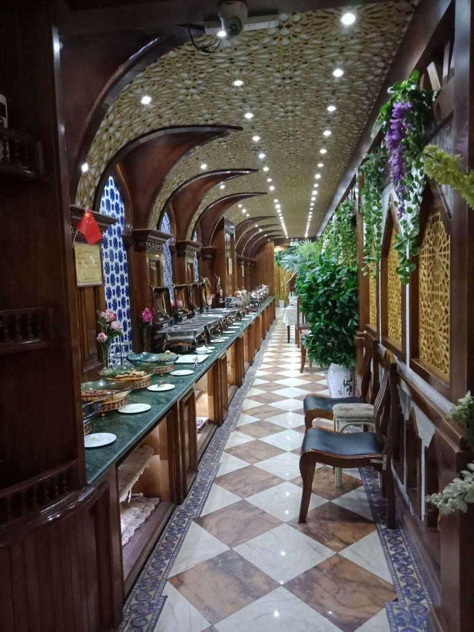 Nurlan Hotel Kashgar Ngoại thất bức ảnh
