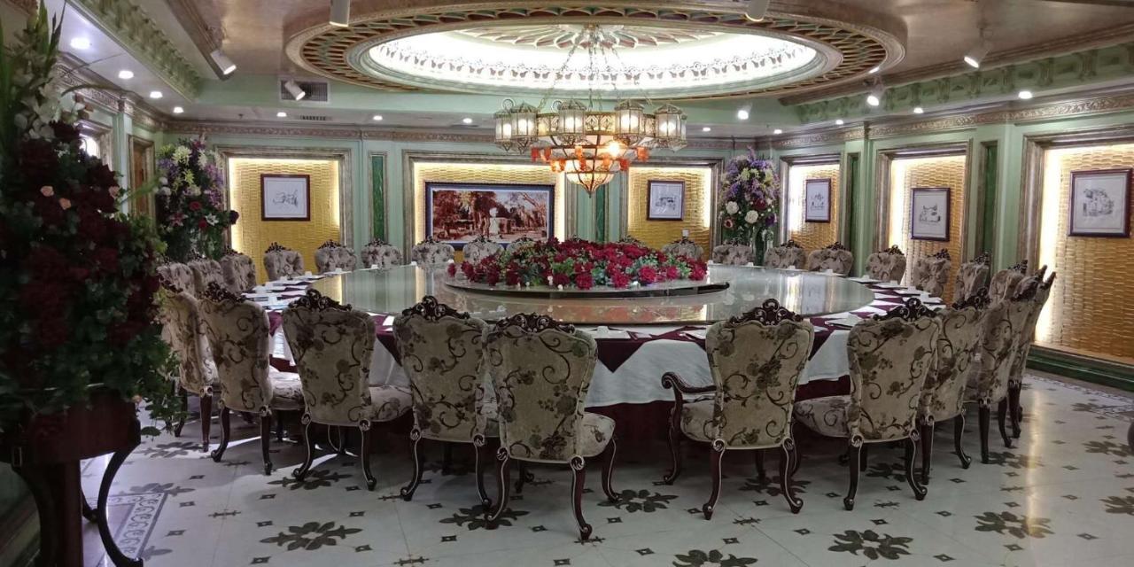 Nurlan Hotel Kashgar Ngoại thất bức ảnh